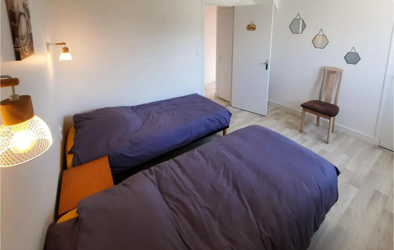 Holiday home Pet Friendly Home In Allaire With Kitchen