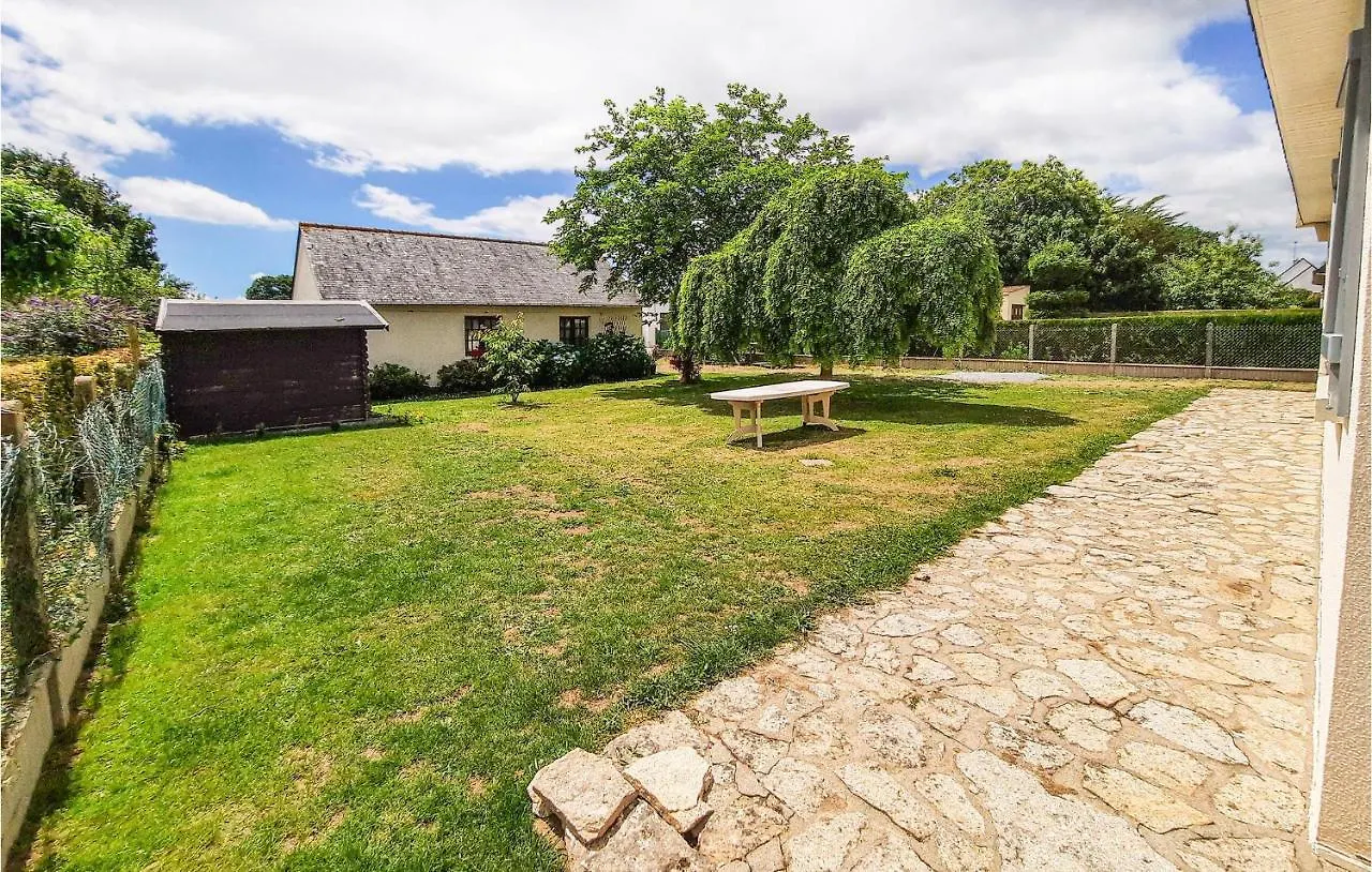 Pet Friendly Home In Allaire With Kitchen Holiday home