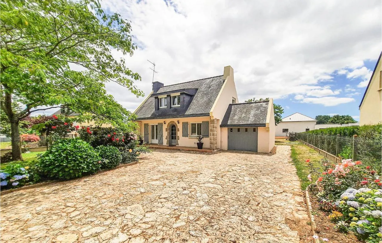 Holiday home Pet Friendly Home In Allaire With Kitchen