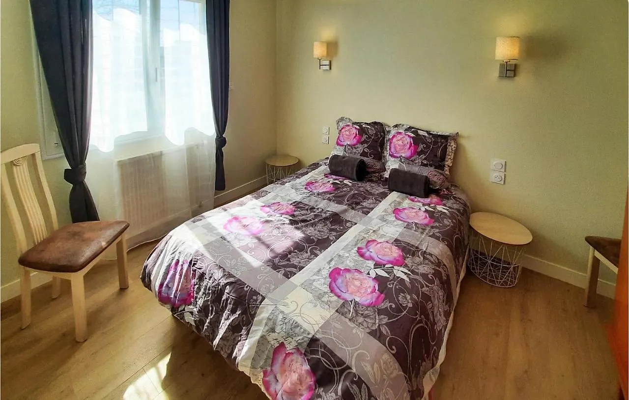 Pet Friendly Home In Allaire With Kitchen 0*,  France